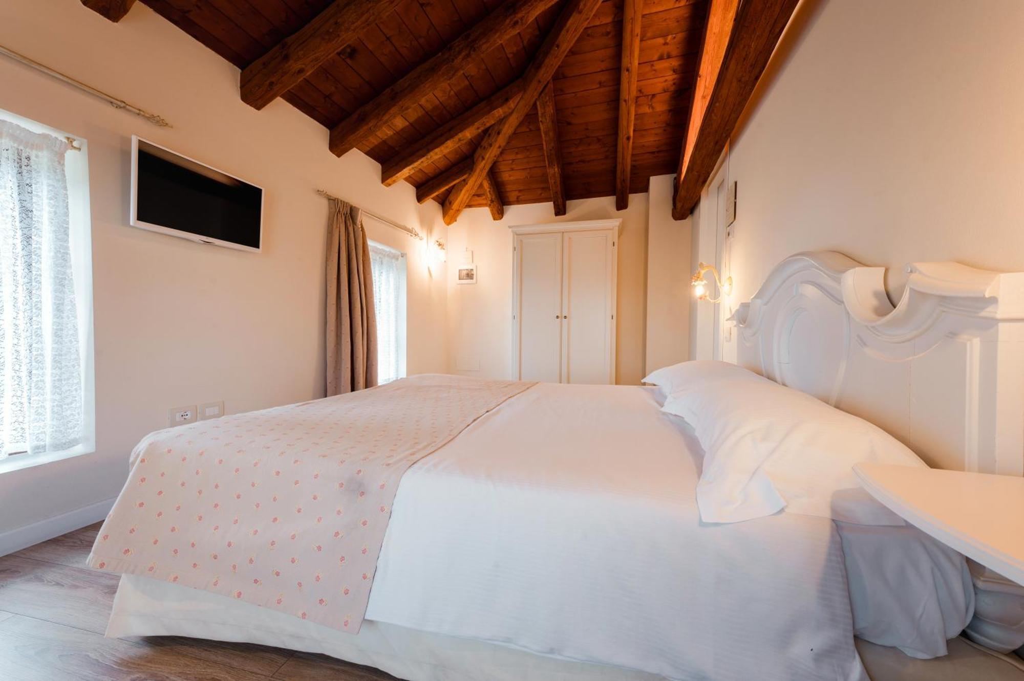 Casale In Collina Guest House Capriva del Friuli Exterior photo