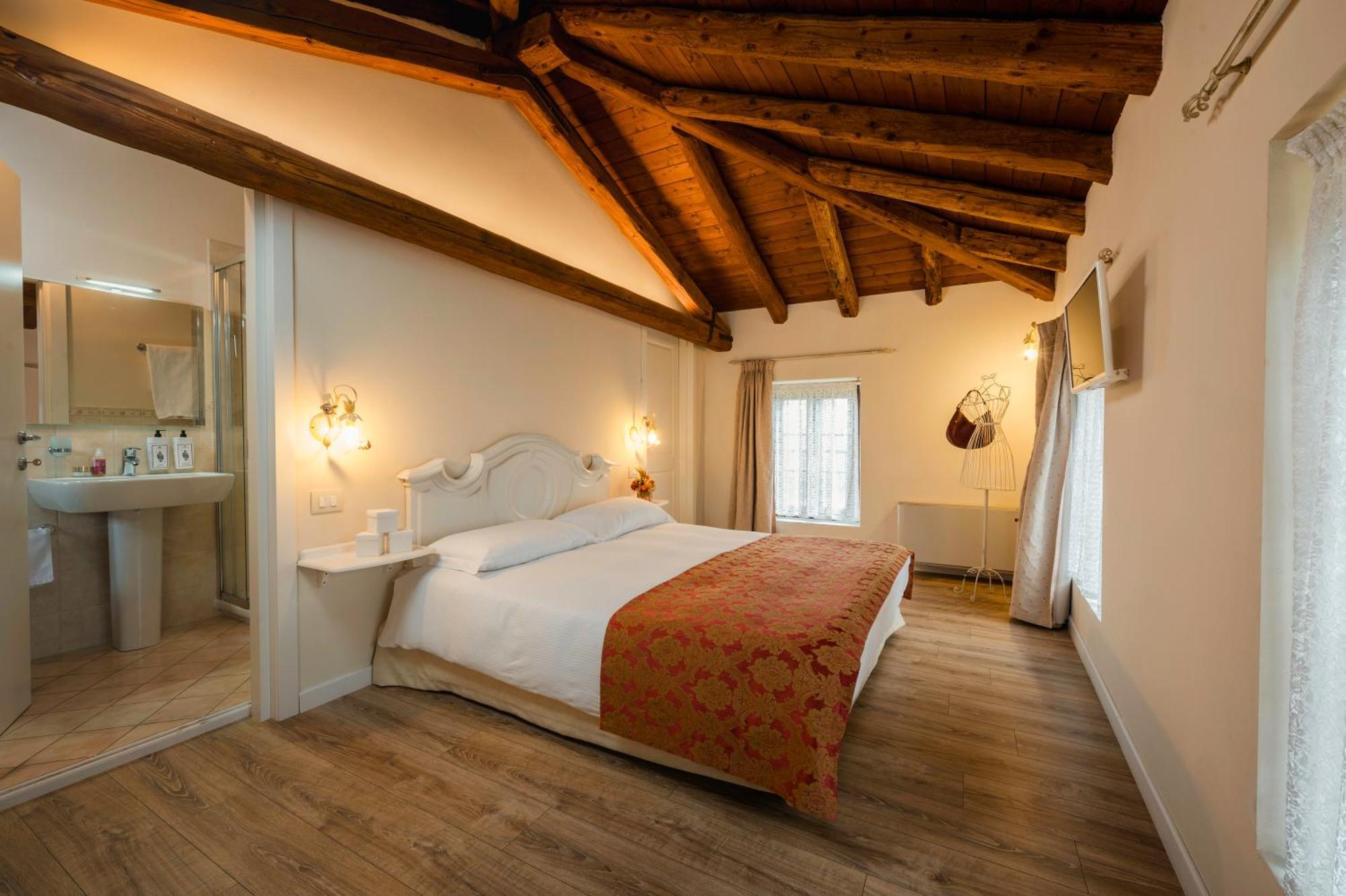 Casale In Collina Guest House Capriva del Friuli Exterior photo